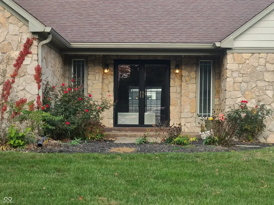 116 Wintergreen Drive, Noblesville, IN 46062 - Image #2