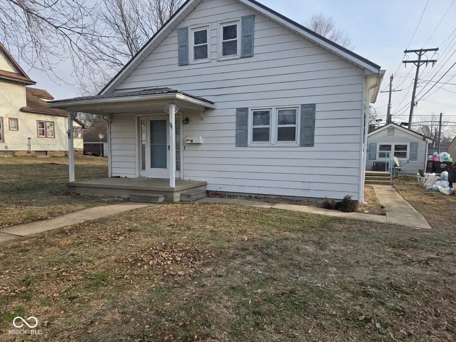 111 N Virginia Street, Rockville, IN 47872 - Image #2