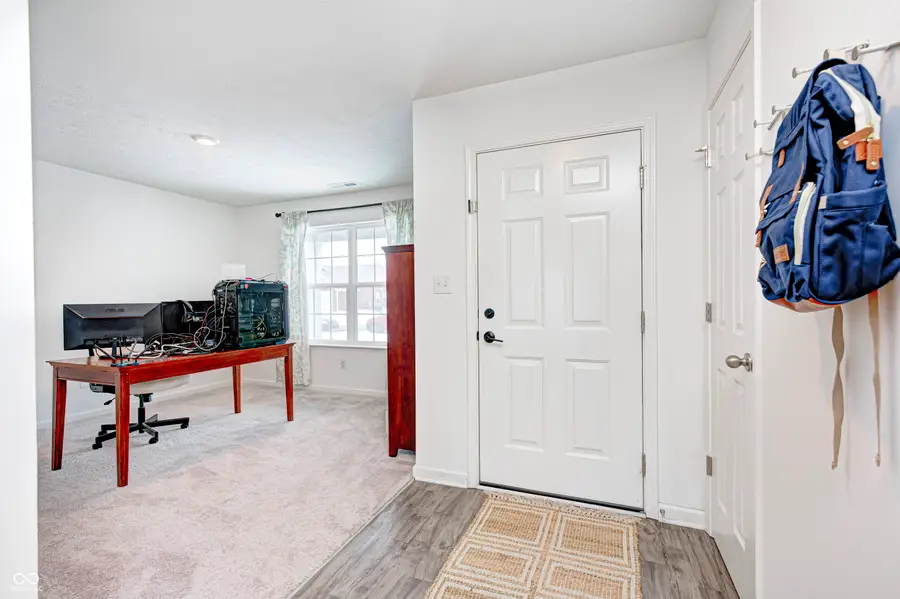 6758 Honeysuckle Way, Pendleton, IN 46064 - #2