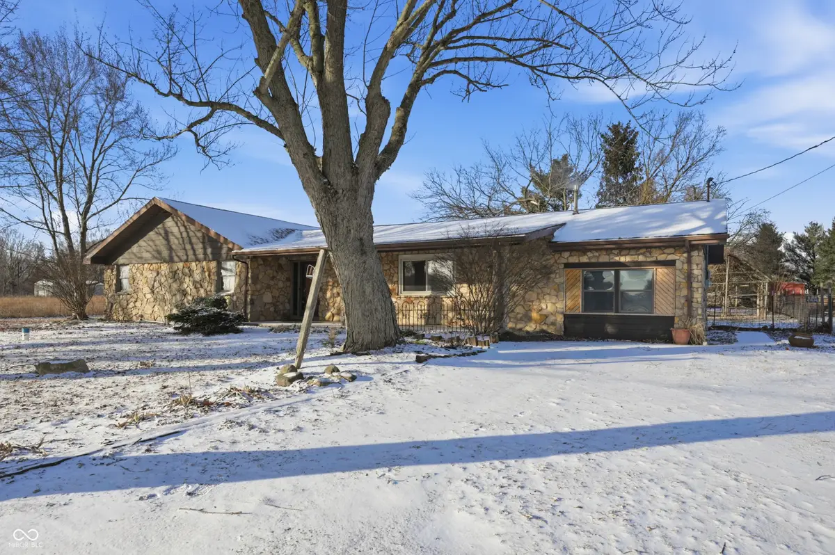 2219 N 300 E, Anderson, IN 46012 - Image #1