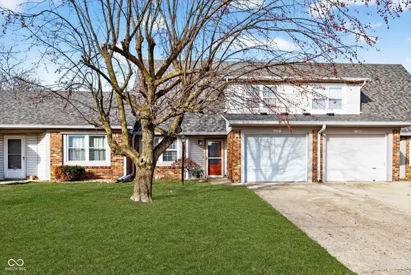 1136 Paradise Way N #UNIT B, Greenwood, IN 46143