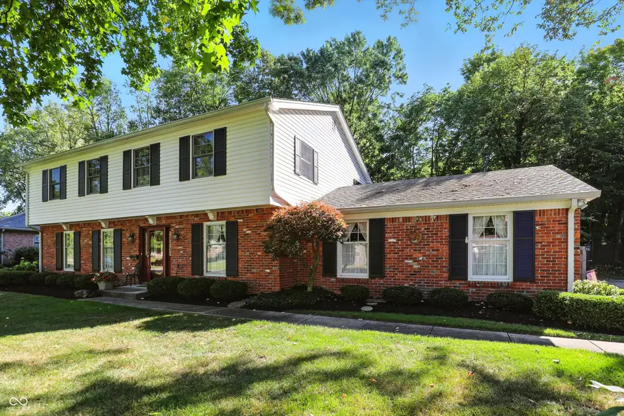 11219 Rolling Springs Drive, Carmel, IN 46033 - Image #2