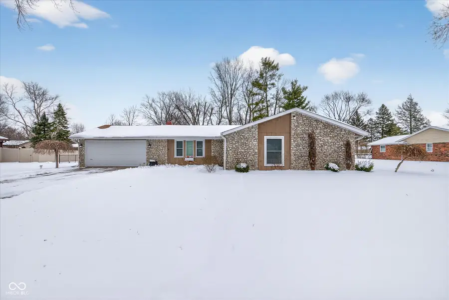 508 N Parkwood Drive, Muncie, IN 47304 - #2