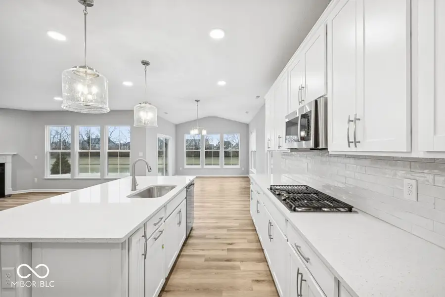 9194 Ambassador Street, McCordsville, IN 46055 - Image #2