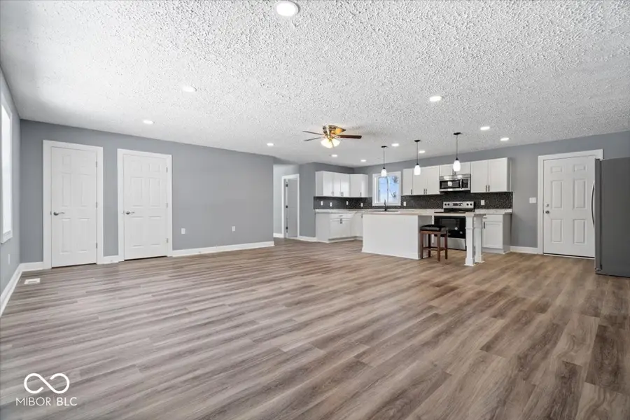 732 W 700 N, Fortville, IN 46040 - #3