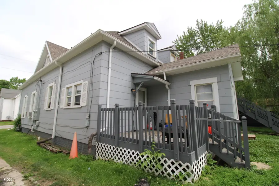 907 W Main Street, Muncie, IN 47305 - #2