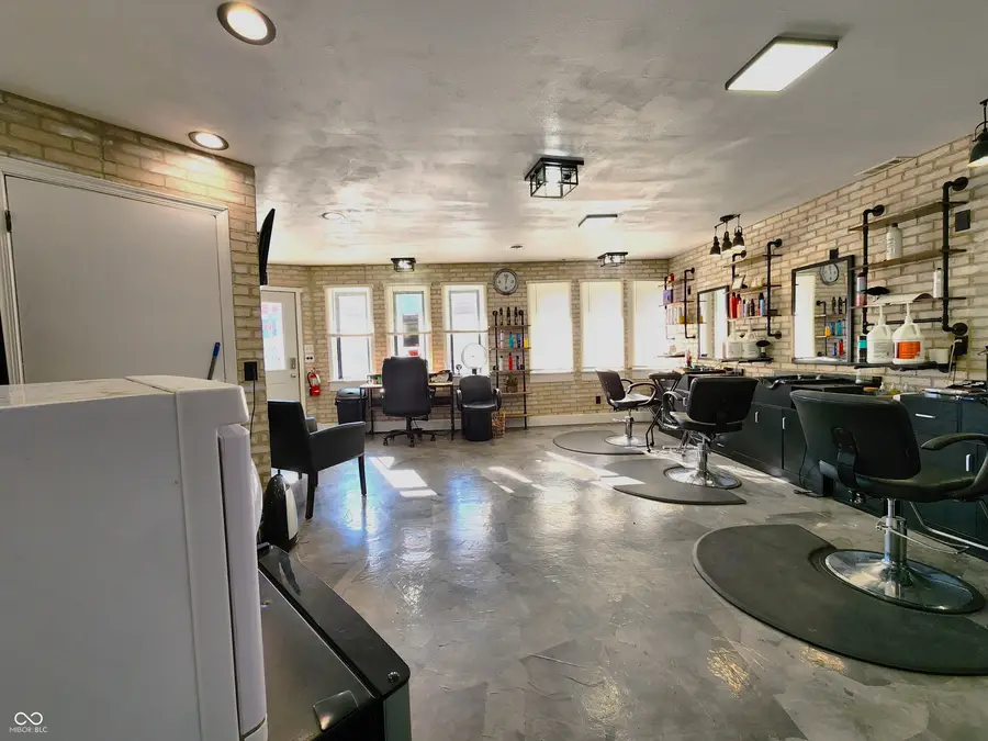 1530 S A Street, Elwood, IN 46036 - #3