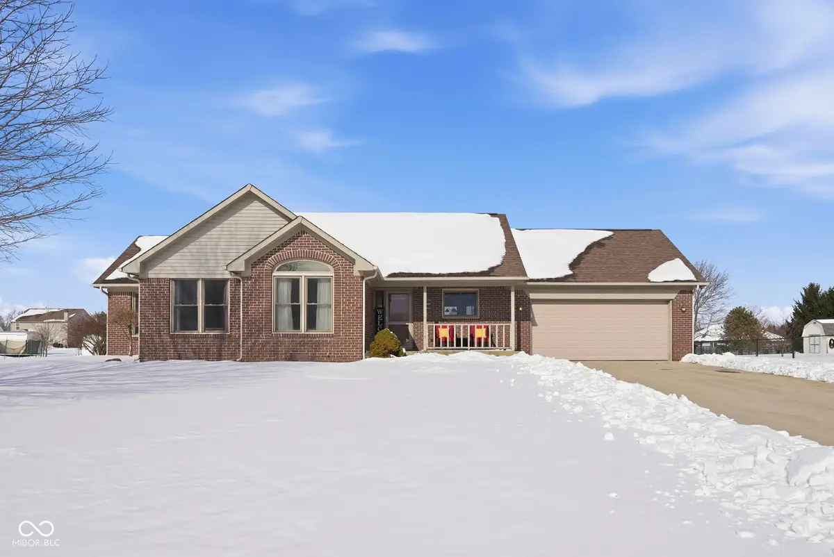 2374 E Water Wheel Drive, Greenfield, IN 46140 - #1