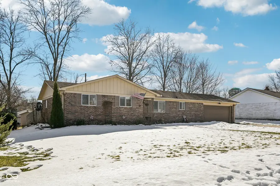 547 Meadow Drive, Danville, IN 46122 - #3