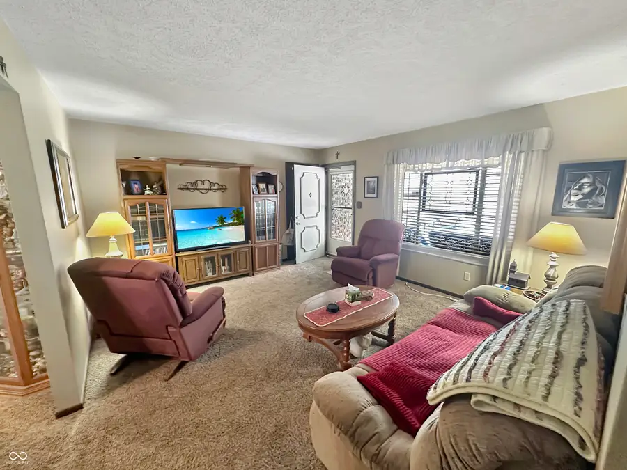 7839 Broadview Drive, Indianapolis, IN 46227 - Image #3