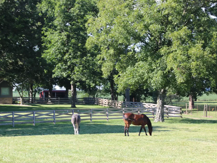 10910 W Us Highway 40, Charlottesville, IN 46117 - #3