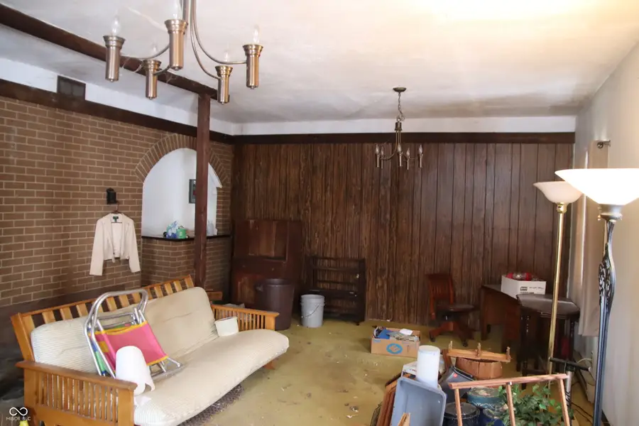 953 S Morristown Pike, Greenfield, IN 46140 - #2