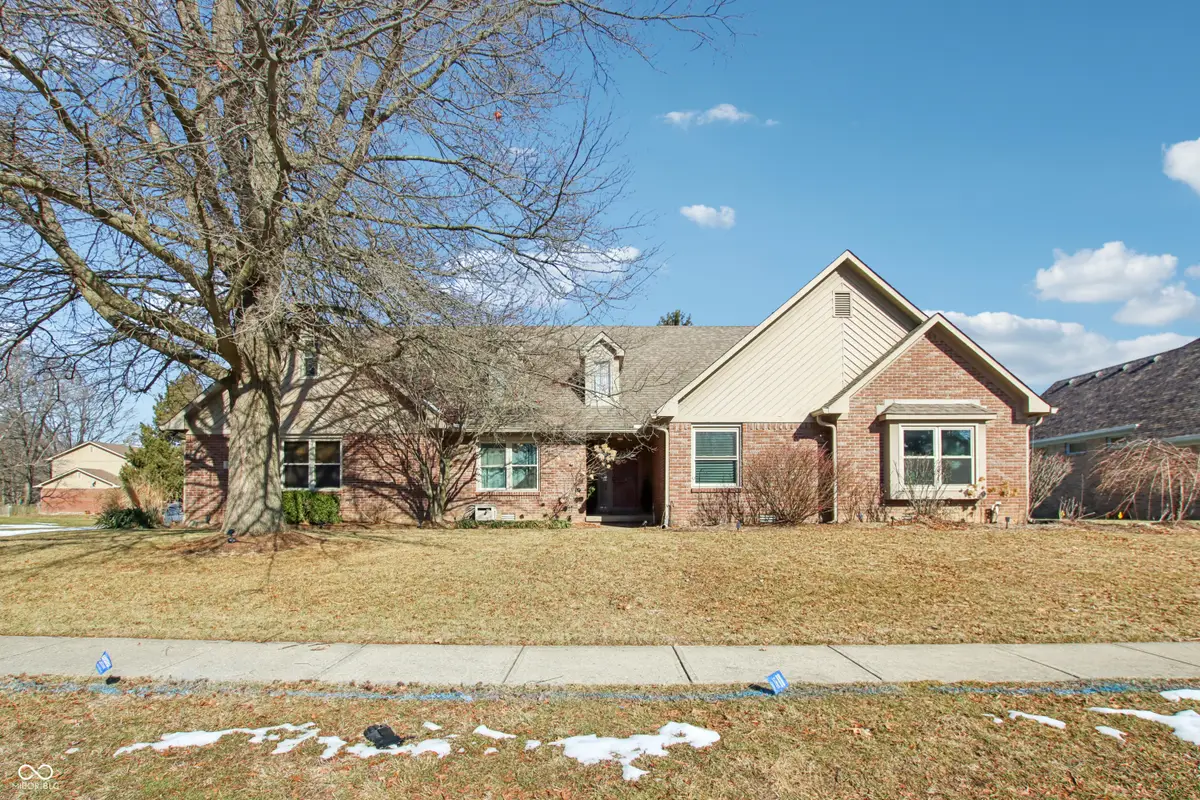 6840 Romeo Drive, Avon, IN 46123 - #1