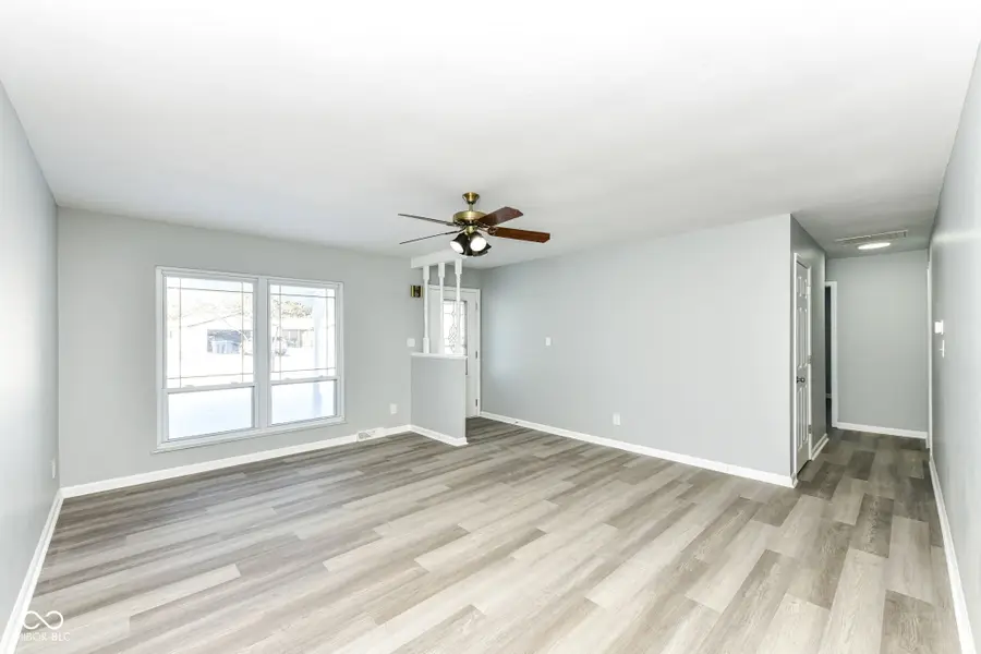 435 Southlane Drive, Whiteland, IN 46184 - #3