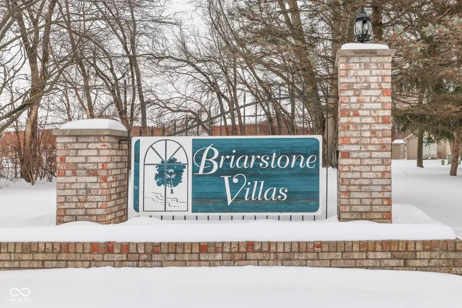 7621 Briarstone Lane, Indianapolis, IN 46227 - Image #3