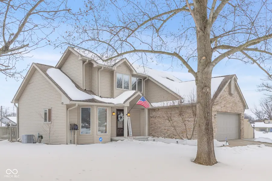 2917 Silver Fox Drive, Columbus, IN 47203 - Image #2