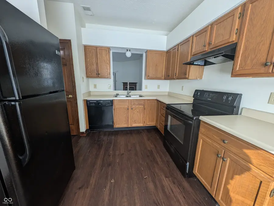 9940 Wellcroft Lane, Indianapolis, IN 46236 - Image #2