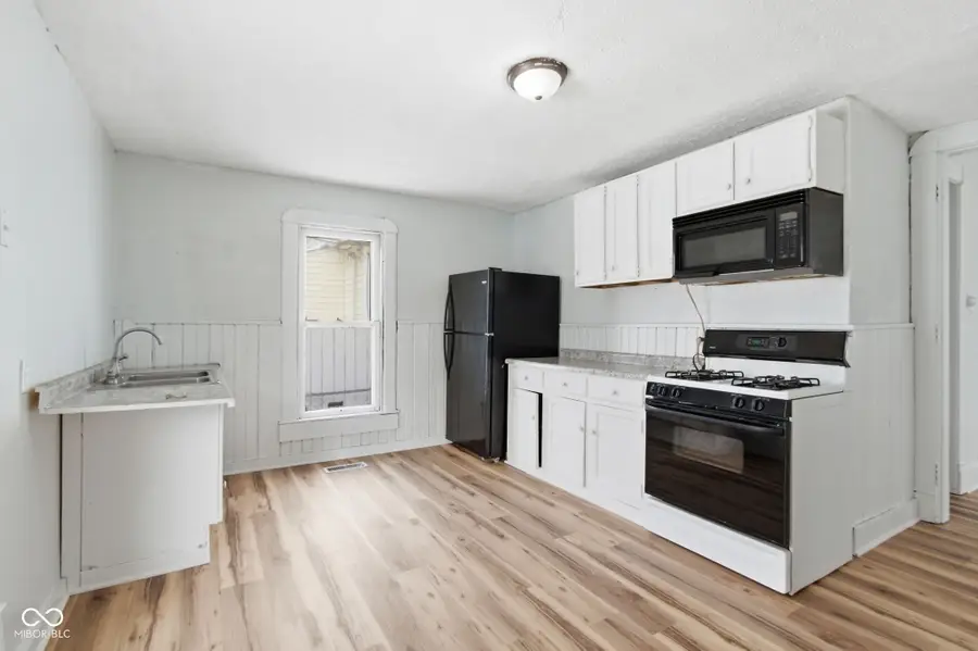 34 N Addison Street, Indianapolis, IN 46222 - #3