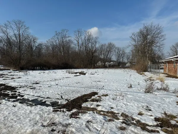 1206 E 53rd Street, Anderson, IN 46013