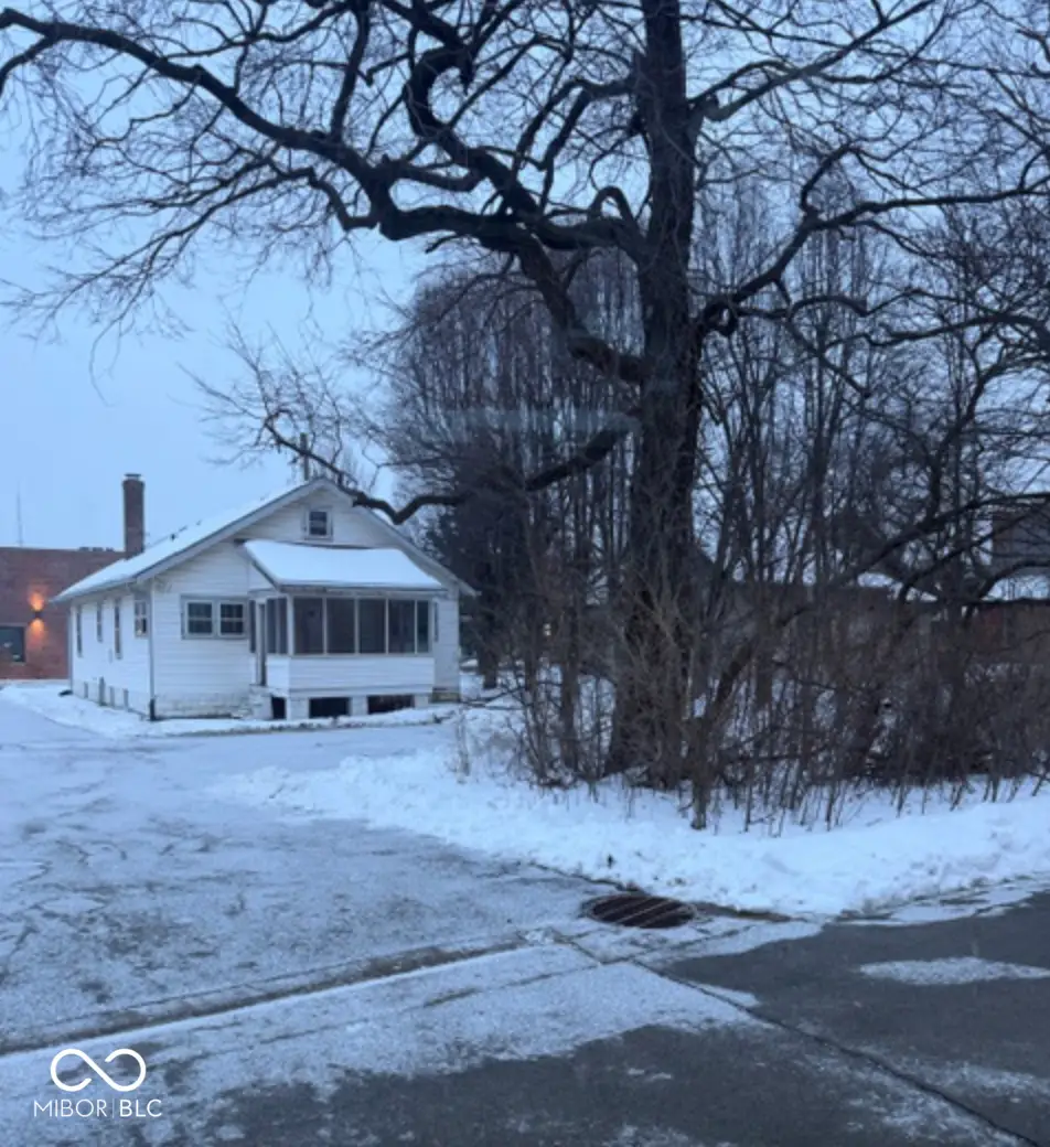 41 1st Avenue Sw, Carmel, IN 46032 - #1