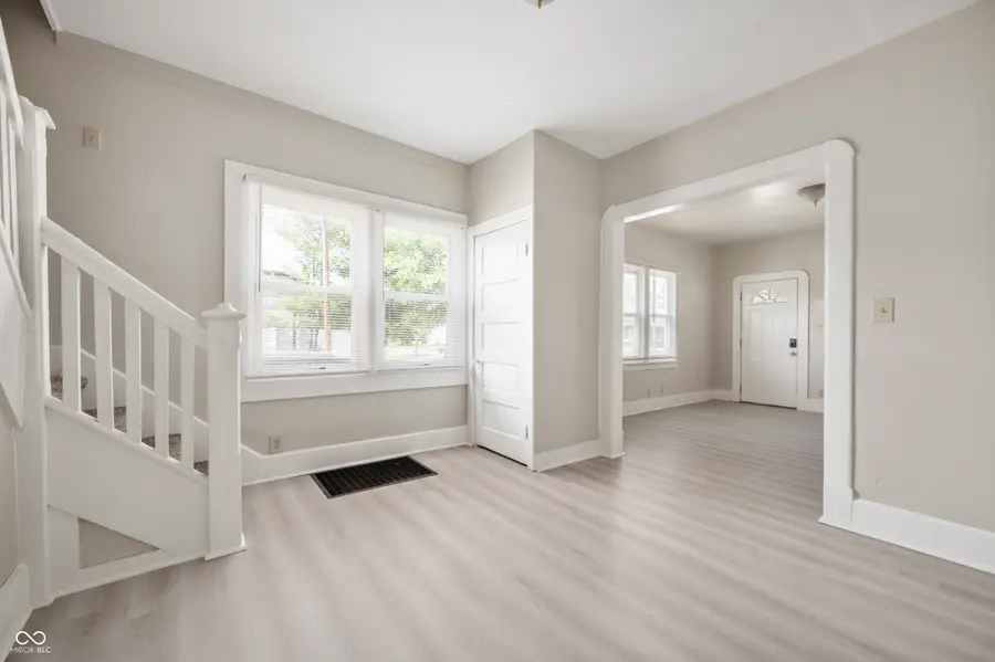 102 S Elder Avenue, Indianapolis, IN 46222 - #3