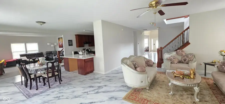 445 Heritage Drive, Greenwood, IN 46143 - #3