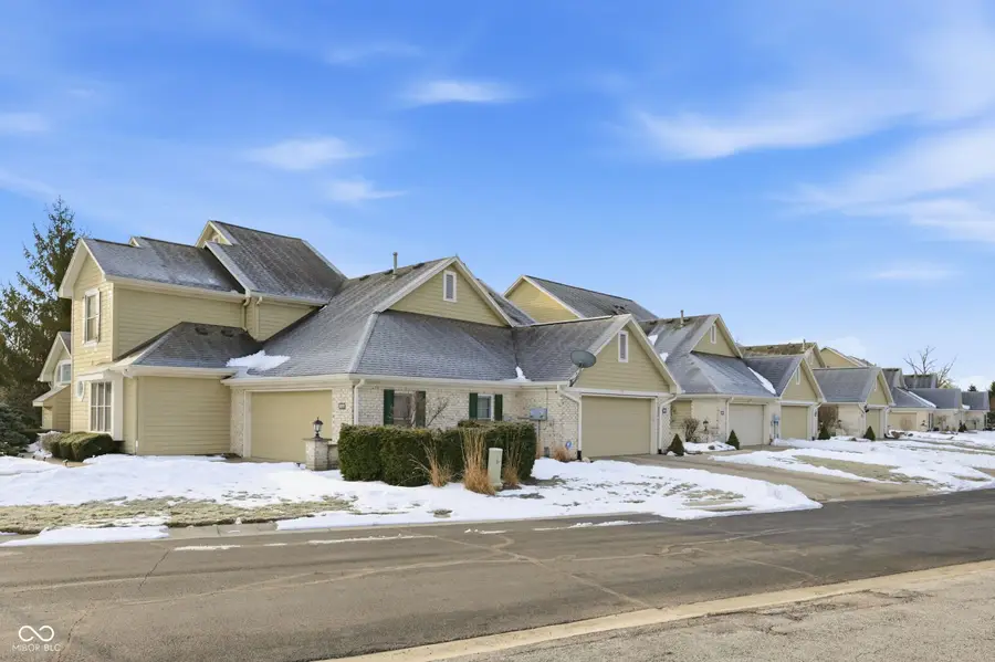 5767 Spruce Knoll Circle, Indianapolis, IN 46220 - #2