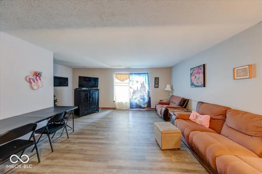 1763 Wellesley Lane #2A, Indianapolis, IN 46219 - #3