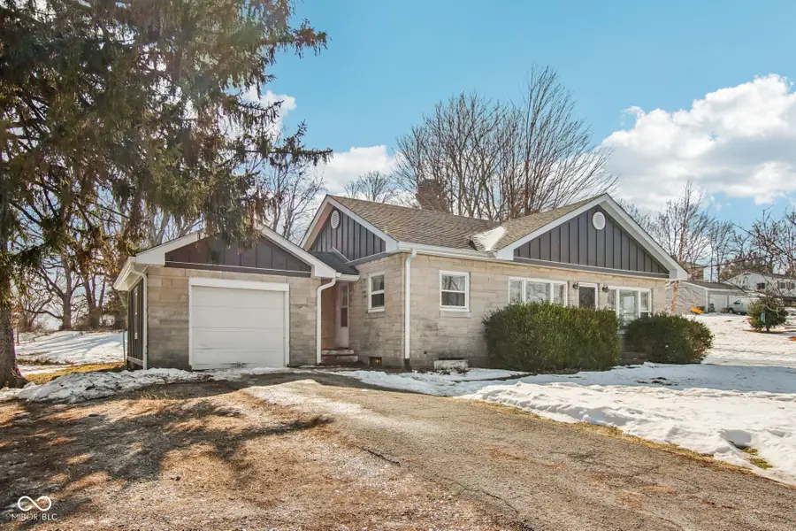 846 Indianapolis Road, Greencastle, IN 46135 - #2