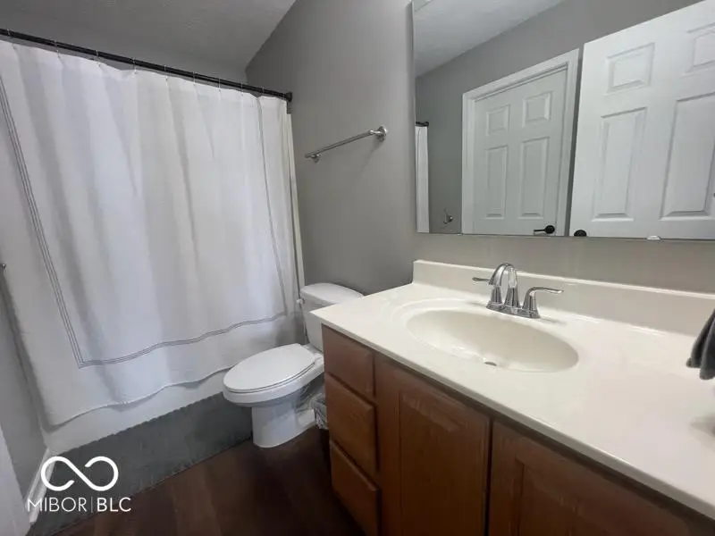 9512 W Thurston Court, Yorktown, IN 47396 - #3