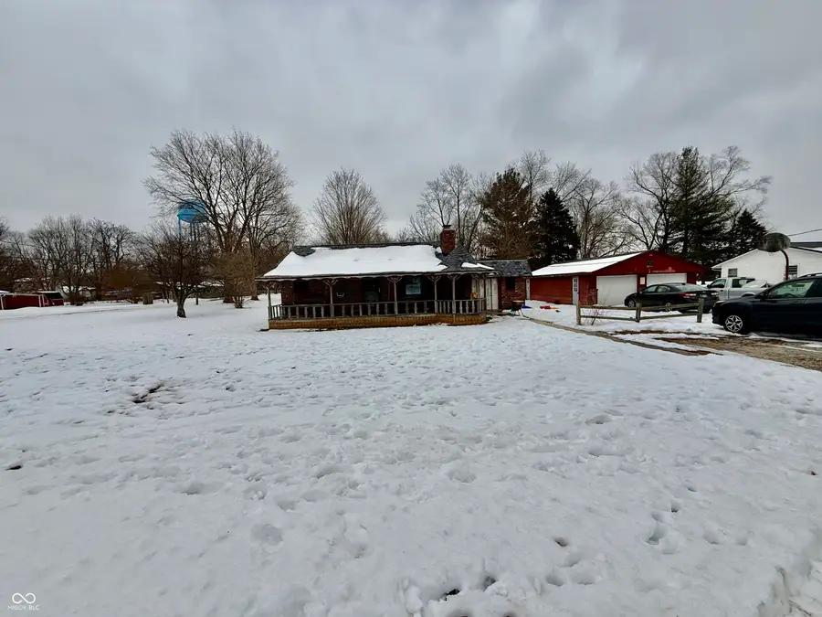 404 S 8th Street, Cayuga, IN 47928 - #2