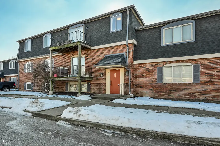 315 Elmead Court #3017, Greenwood, IN 46142 - #3