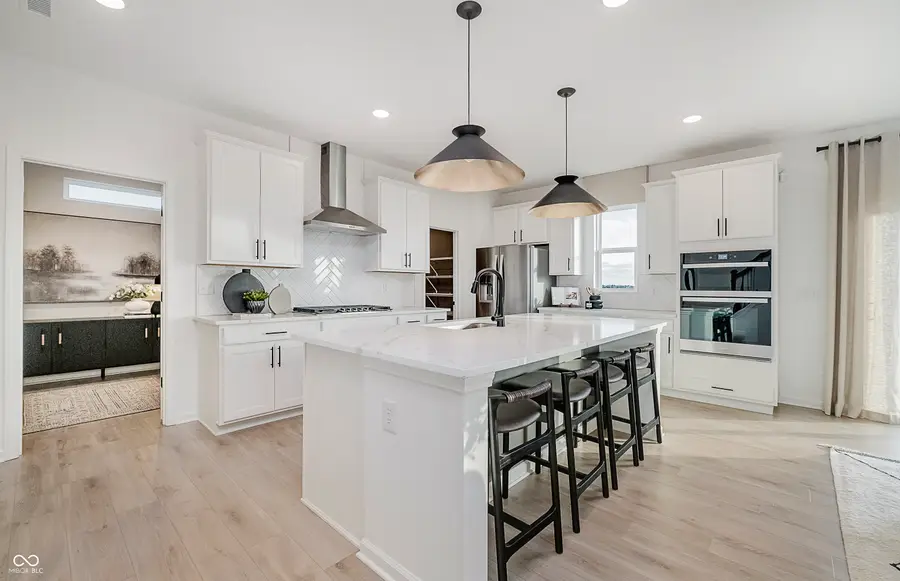 890 Rivendell Drive, Avon, IN 46123 - #3