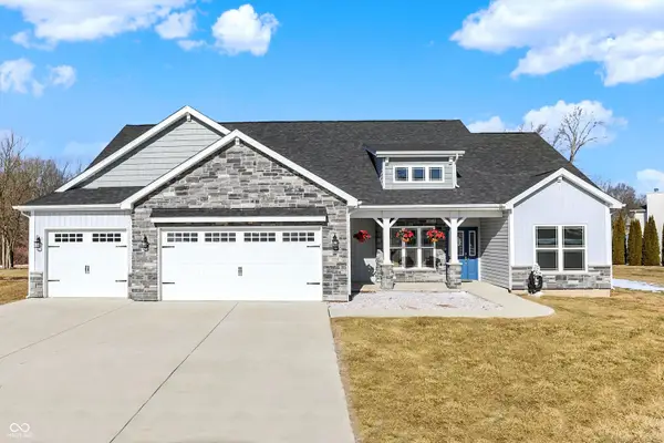 1158 N Deer Meadows Road, Delphi, IN 46923