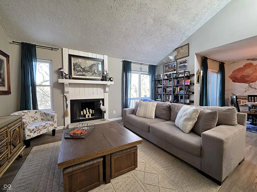 148 Sugarwood Lane, Avon, IN 46123 - Image #3