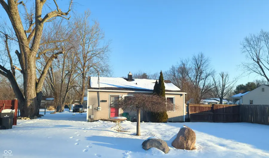 5267 Johnson Street, Greenwood, IN 46143 - #2