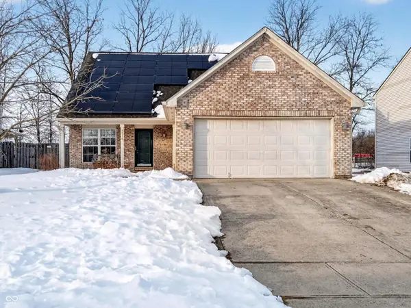 6830 W Denton Drive, McCordsville, IN 46055