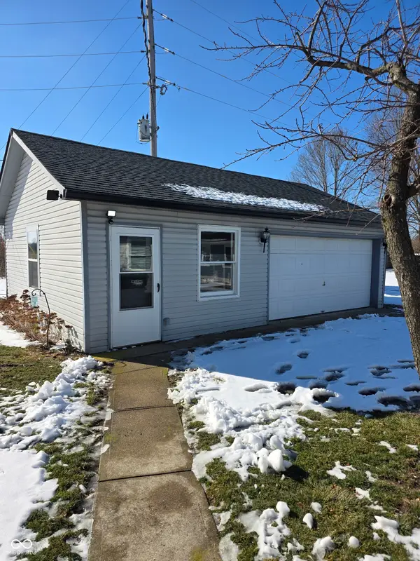 446 Sayre Drive, Greenwood, IN 46143