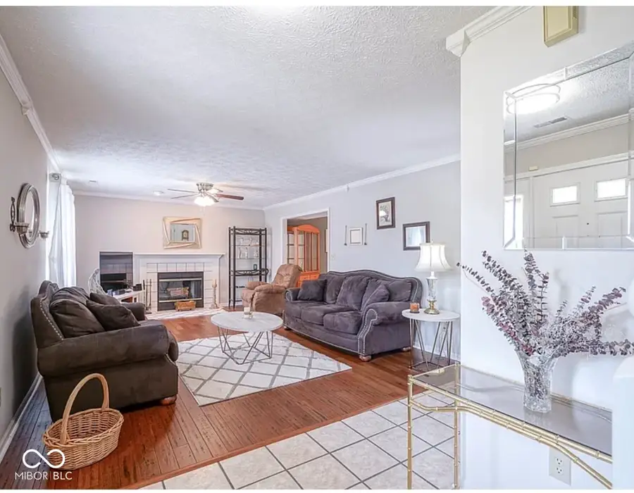 11052 Oakspring Drive, Indianapolis, IN 46239 - #3