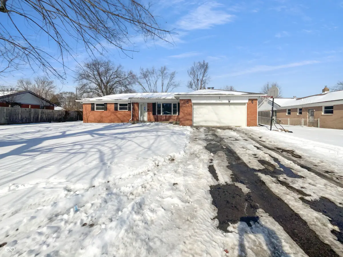 8230 E 11th Street, Indianapolis, IN 46219 - #1