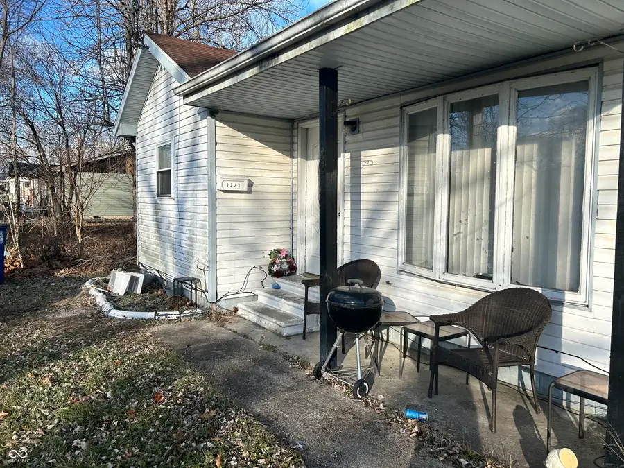 1221 N 3rd Street, Austin, IN 47102 - #2