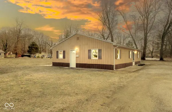 733 Mann Avenue, Austin, IN 47265