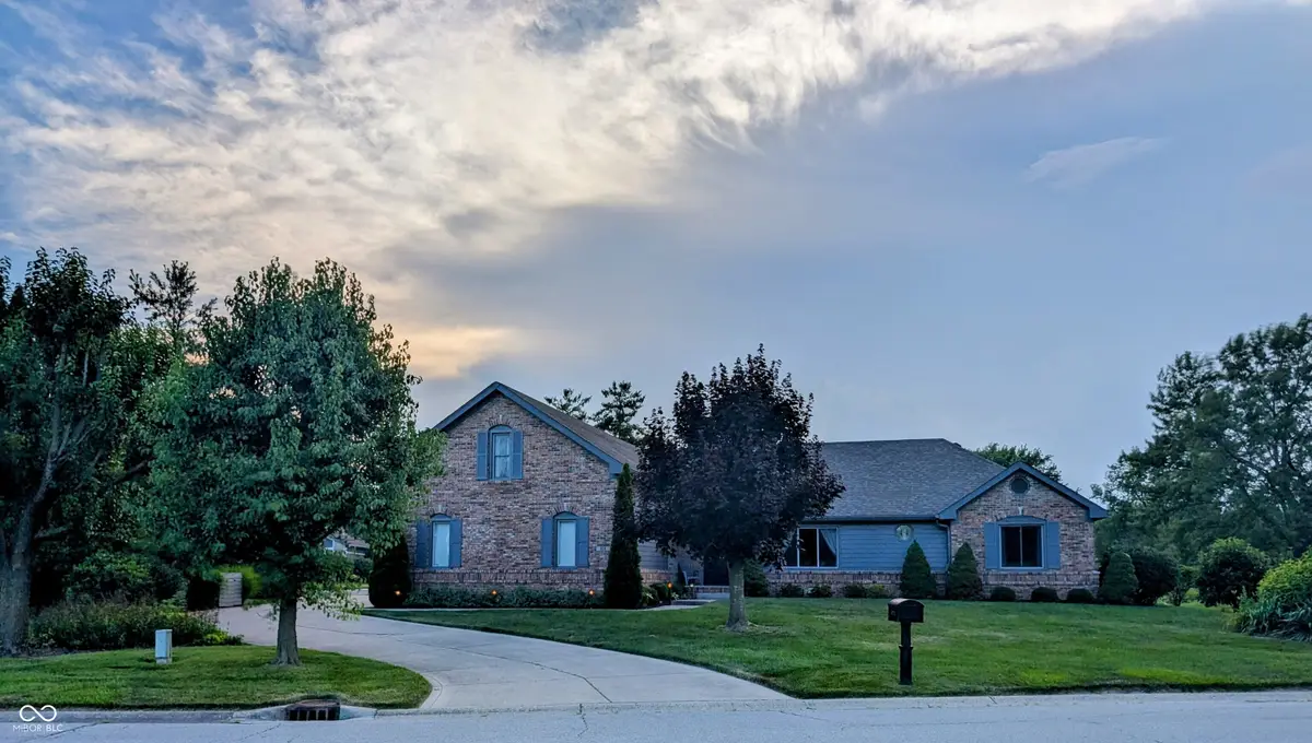 624 Hacienda Place, Greenwood, IN 46143 - #1