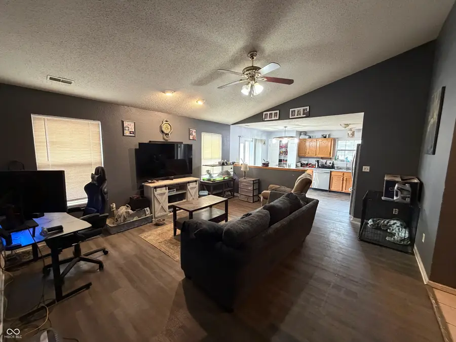 5921 Ashcroft Drive, Indianapolis, IN 46221 - #2