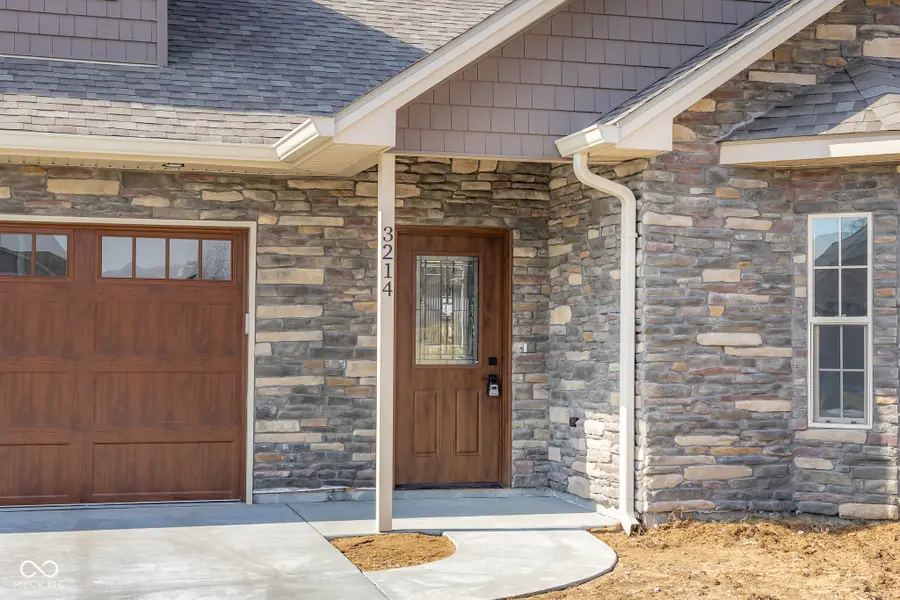 3214 Skyview Court, Columbus, IN 47203 - #3