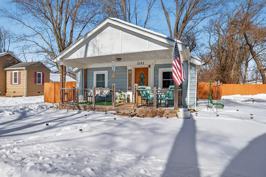 1582 W South Line Drive, Columbus, IN 47201 - #3