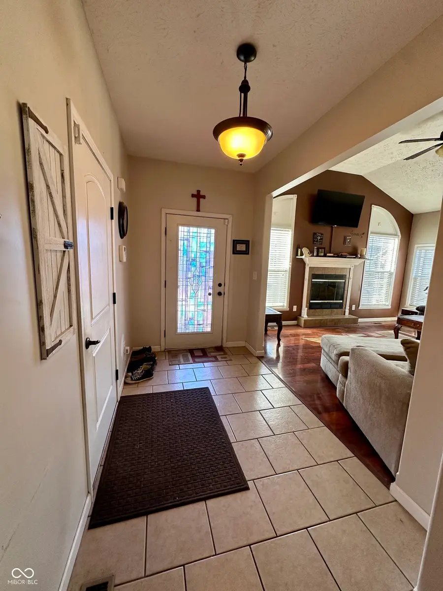 2333 Sumpter Court, Columbus, IN 47203 - #3