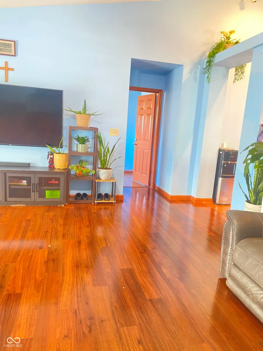 922 Beal Way, Indianapolis, IN 46217 - #3