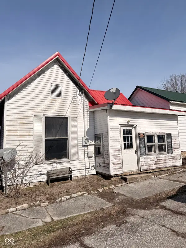 204 E Mulberry Street, Westport, IN 47283