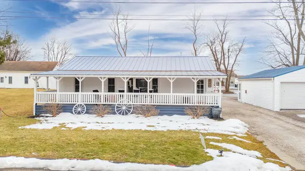 945 E Worthsville Road, Greenwood, IN 46143